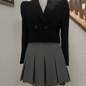 E
Nicholas Mini Gray Pleated Skirt
